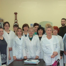 Профессор Гусаревич Ольга Геннадьевна с обучающимися, г. Новосибирск, Россия (2016 год). Портал Орган зрения www.organum-visus.com